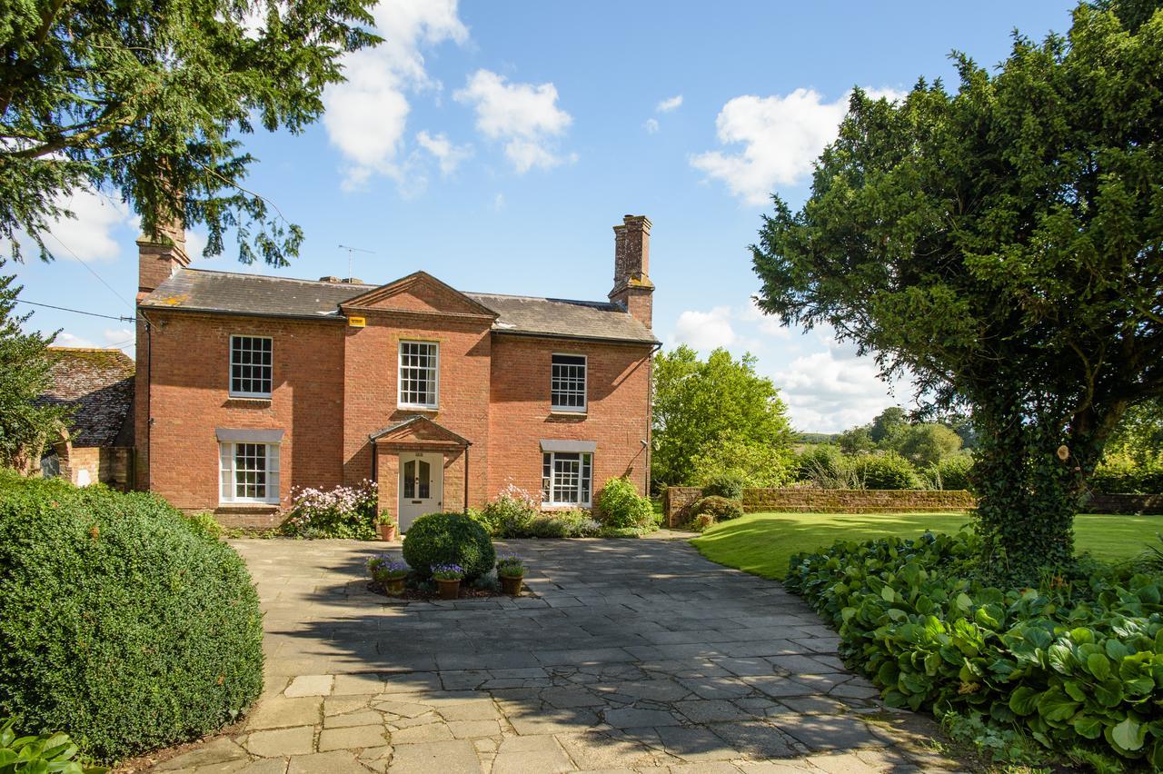 All Hallows Farmhouse Hotel Wimborne Saint Giles Buitenkant foto