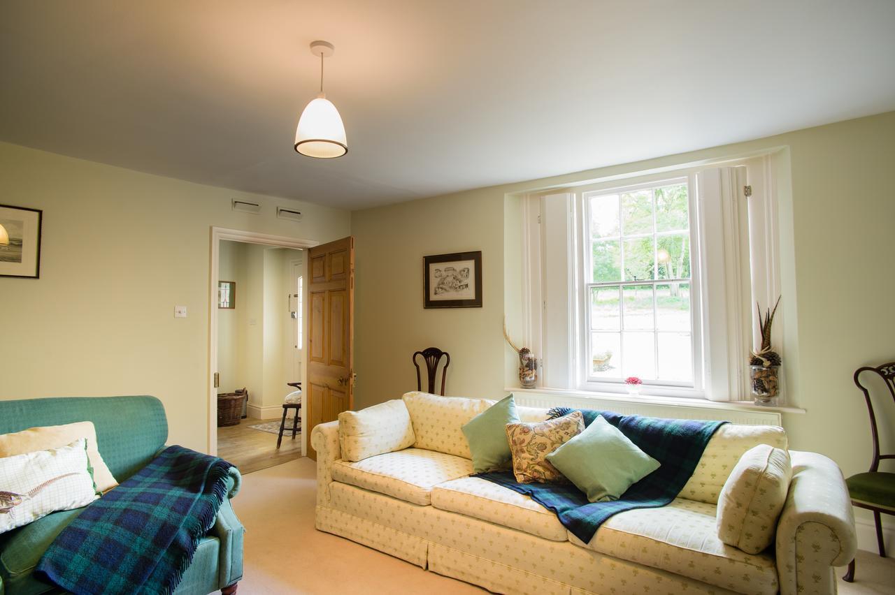 All Hallows Farmhouse Hotel Wimborne Saint Giles Buitenkant foto