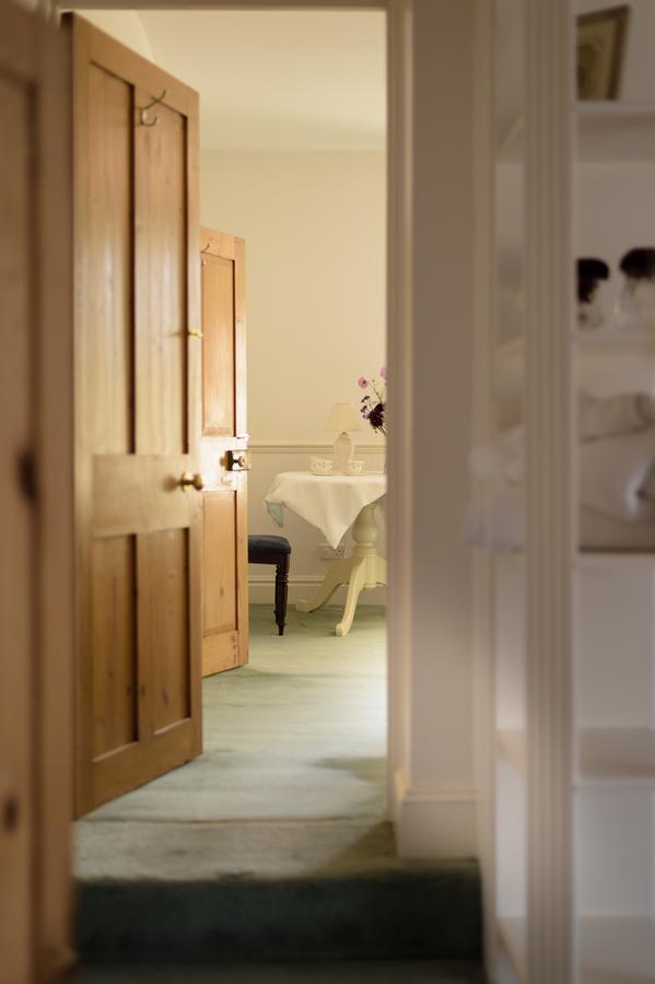 All Hallows Farmhouse Hotel Wimborne Saint Giles Buitenkant foto