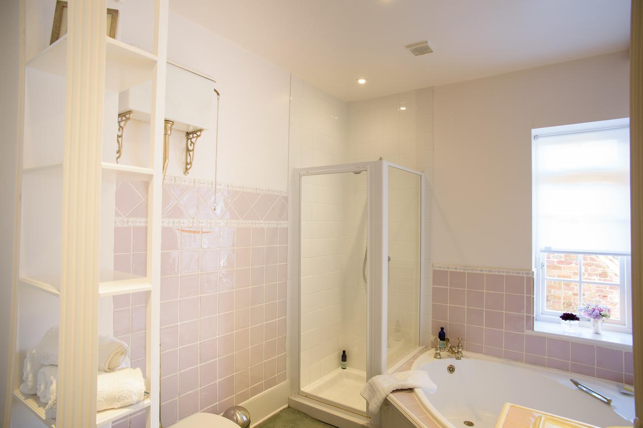 All Hallows Farmhouse Hotel Wimborne Saint Giles Buitenkant foto